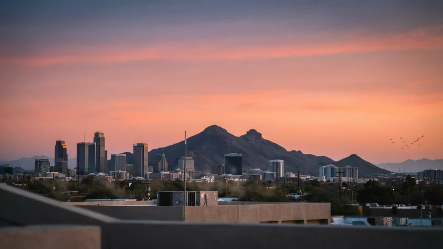 Buy cannabis clones in Arizona - shipped from iWantClones