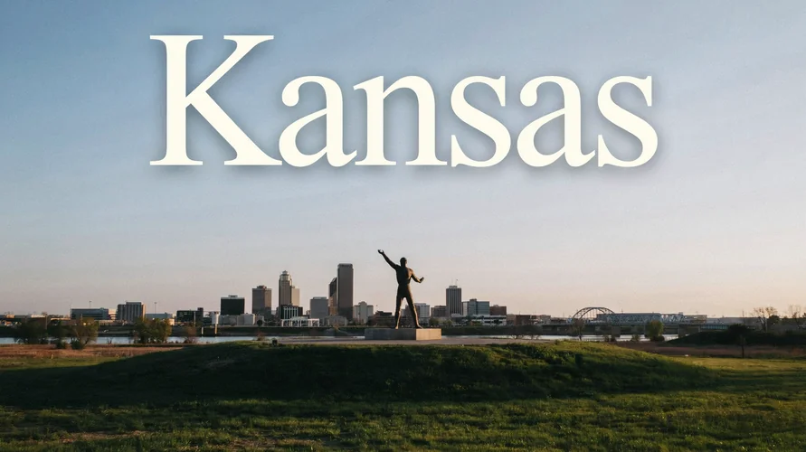 Buy cannabis clones in Kansas - shipped from iWantClones